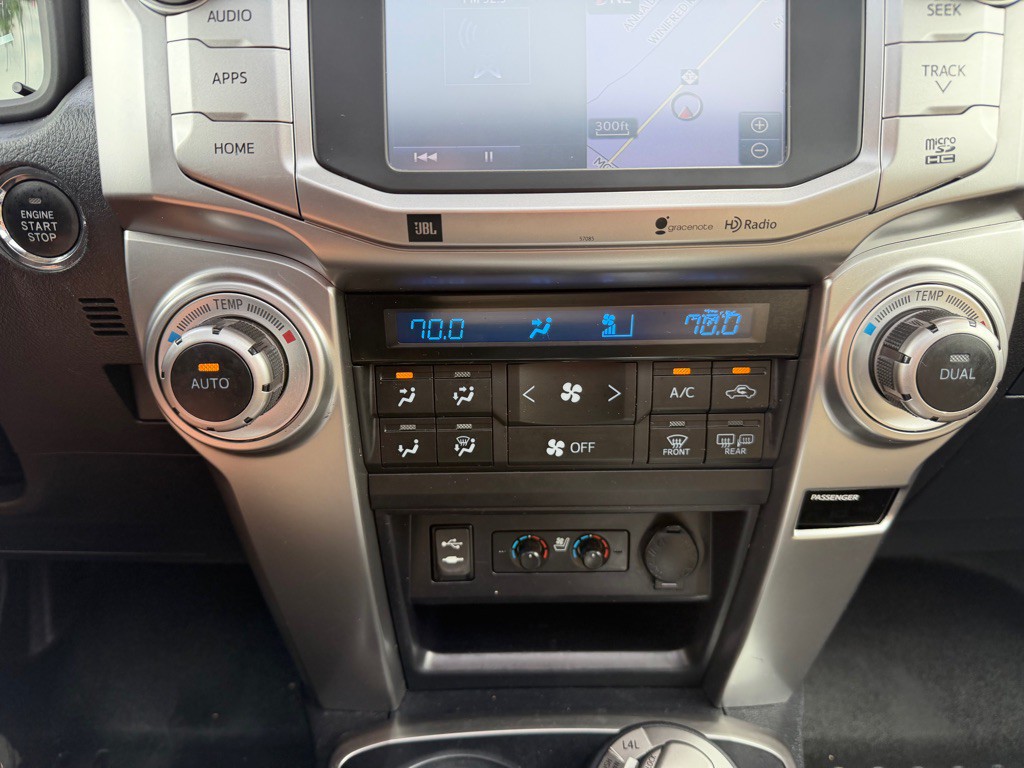 2015 Toyota 4Runner Image 27