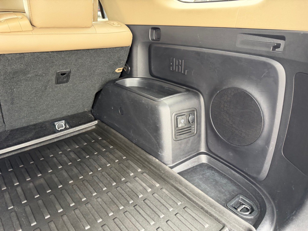 2015 Toyota 4Runner Image 43