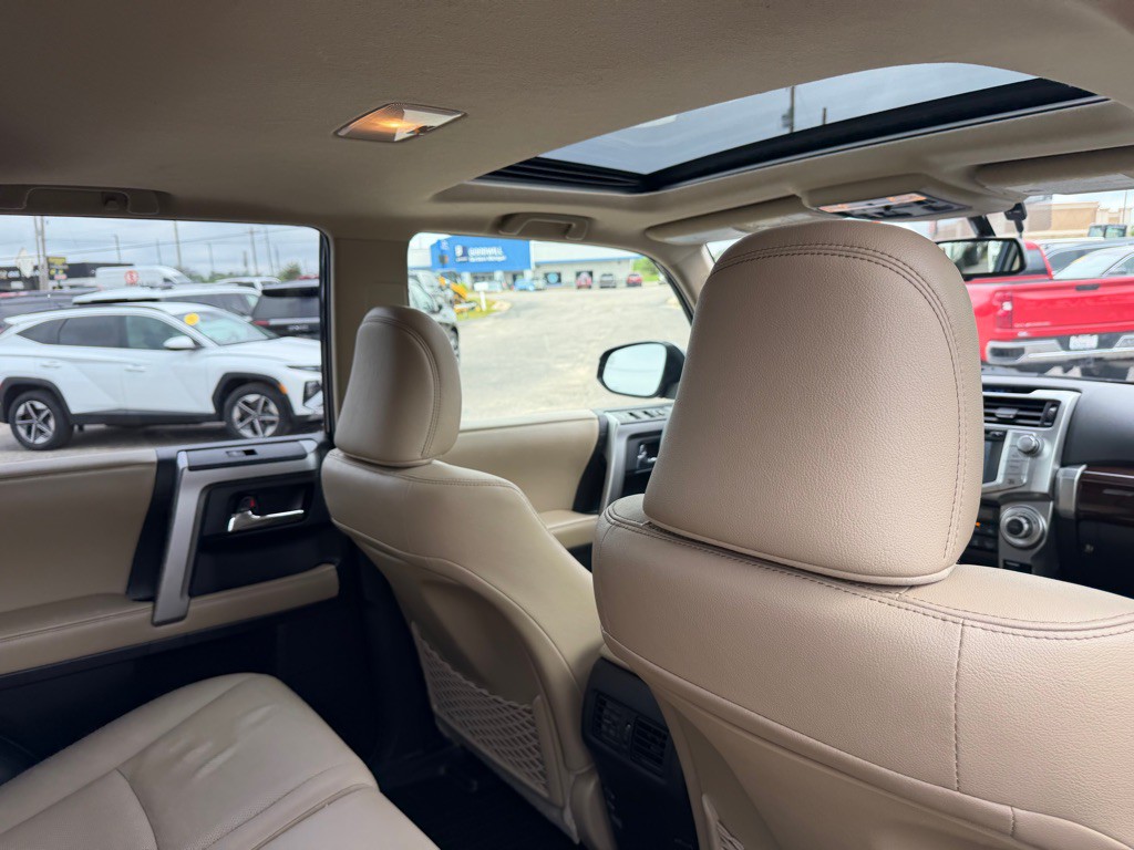 2015 Toyota 4Runner Image 51