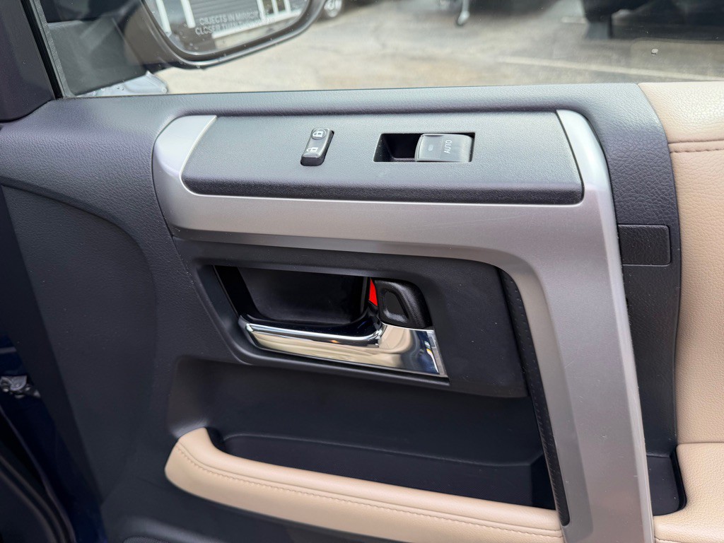 2015 Toyota 4Runner Image 54