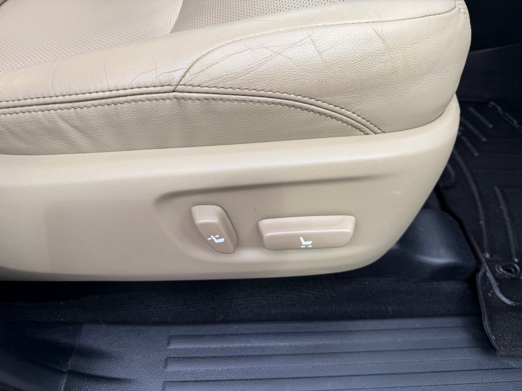 2015 Toyota 4Runner Image 56