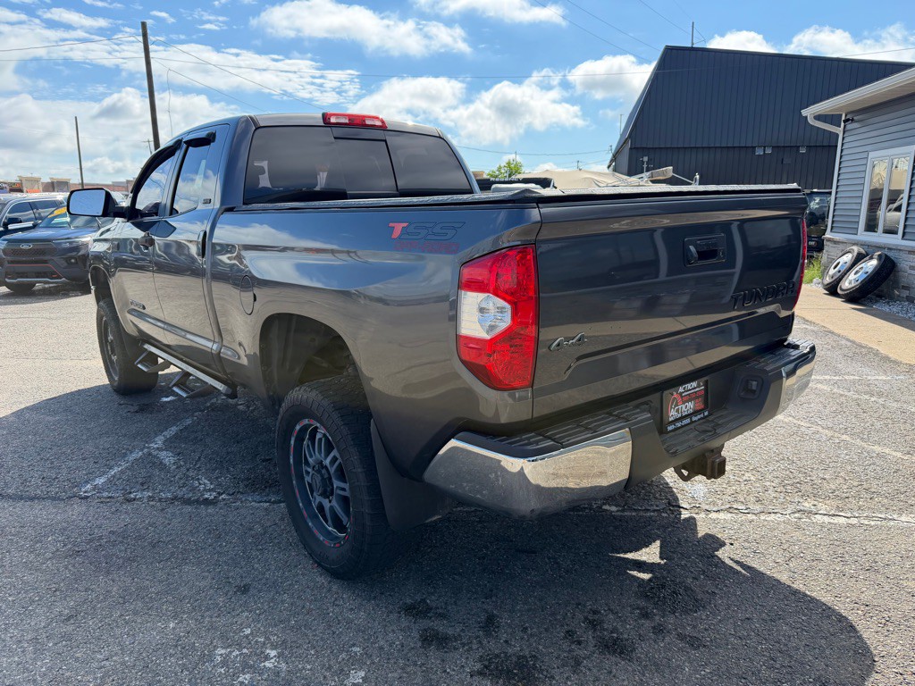 2016 Toyota Tundra Image 3