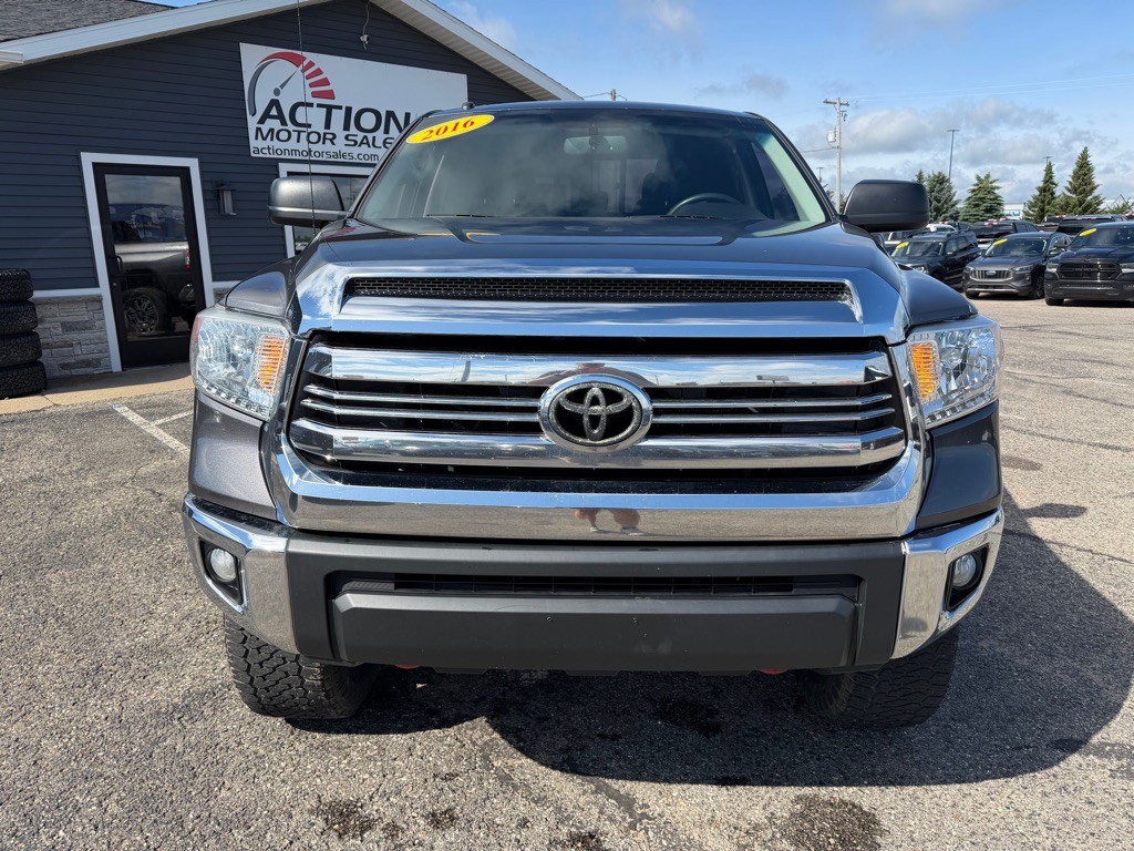 2016 Toyota Tundra Image 8