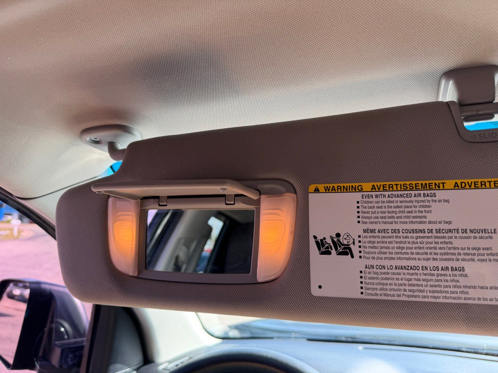 2016 Toyota Tundra Image 32