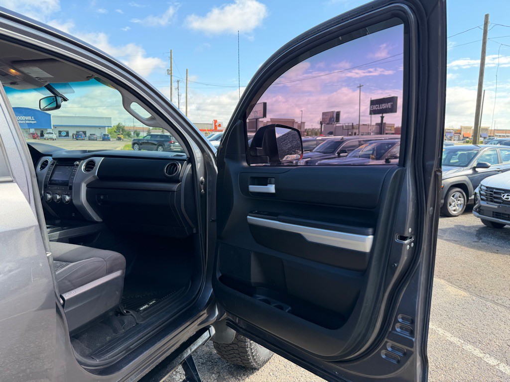 2016 Toyota Tundra Image 53