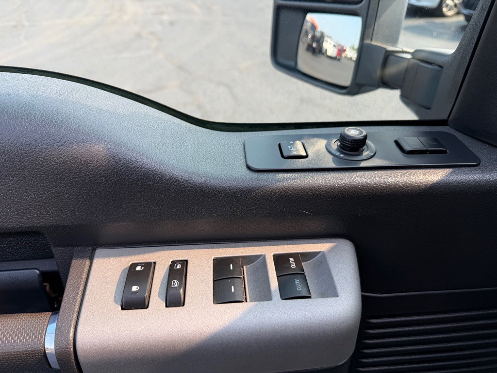 2016 Ford F-250 Image 13