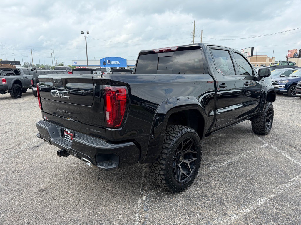 2024 GMC Sierra Image 5