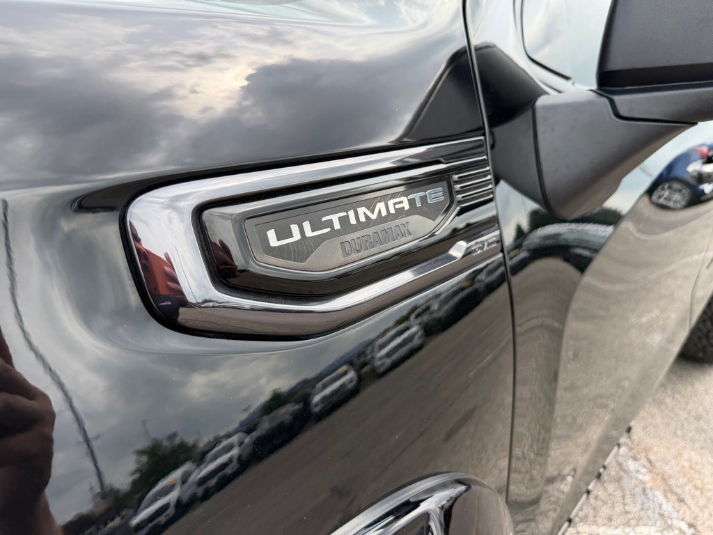 2024 GMC Sierra Image 10