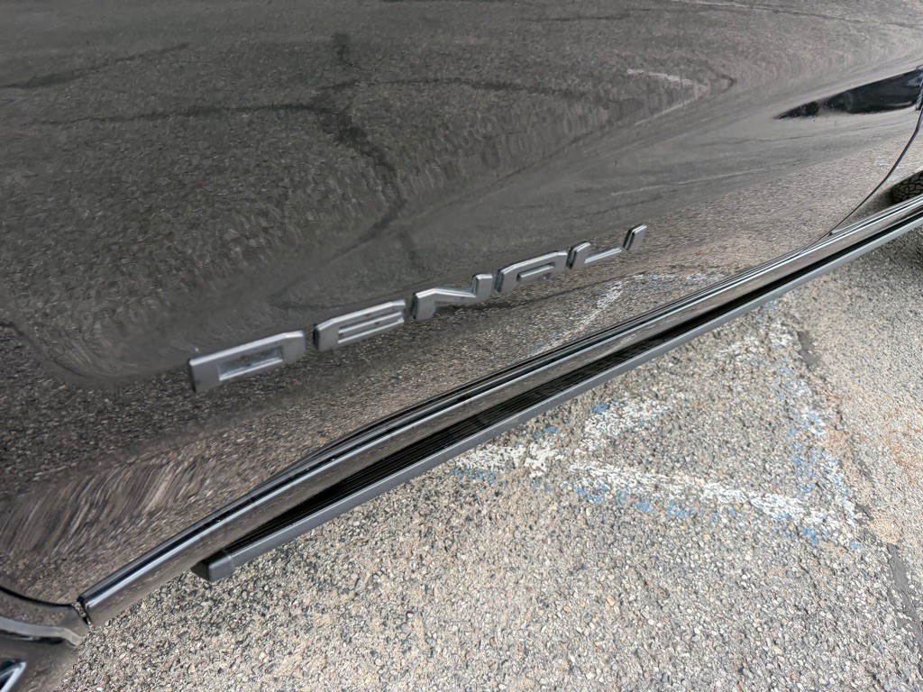 2024 GMC Sierra Image 11