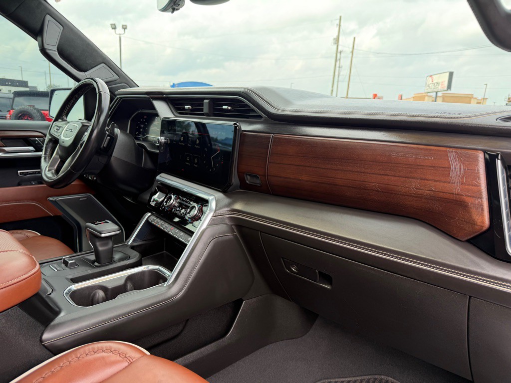 2024 GMC Sierra Image 64