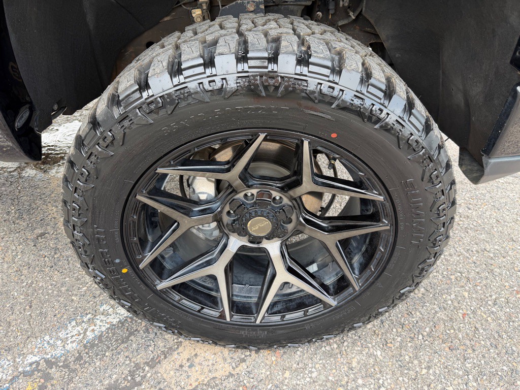 2024 GMC Sierra Image 69