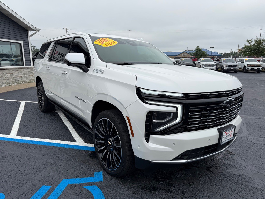 2025 Chevrolet Suburban Image 7