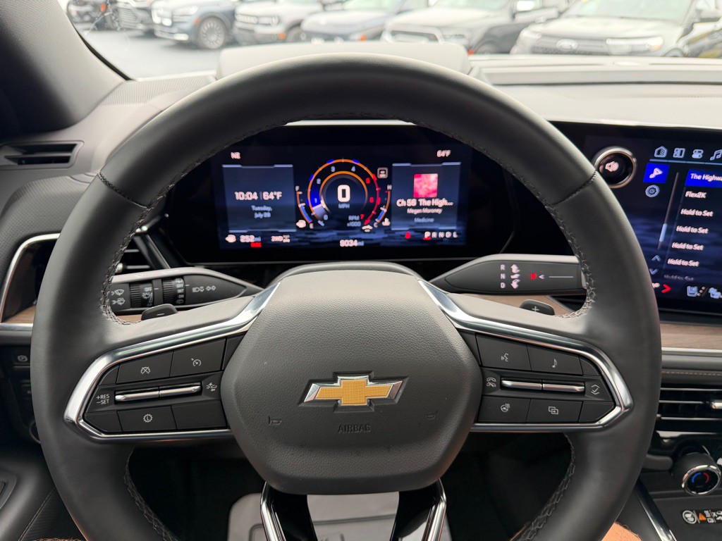 2025 Chevrolet Suburban Image 20