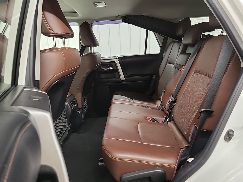 2019 Toyota 4Runner Image 7