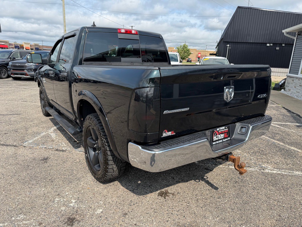 2016 RAM 1500 Image 3