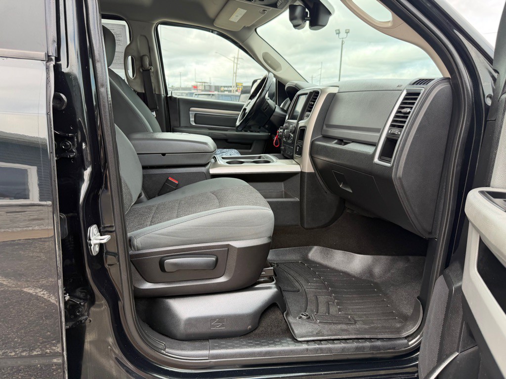 2016 RAM 1500 Image 57
