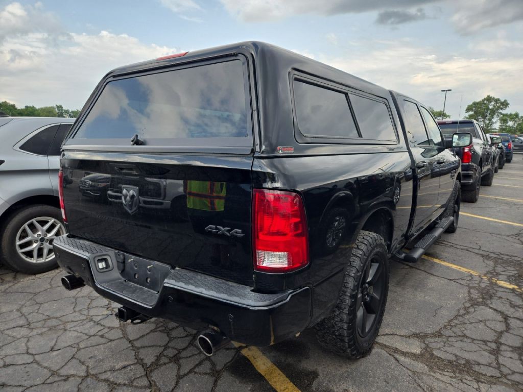 2022 RAM 1500 Image 3