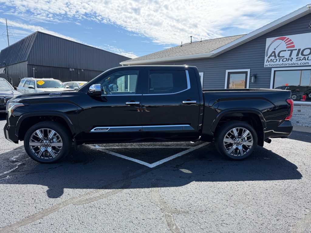 2026 Toyota Tundra Image 2
