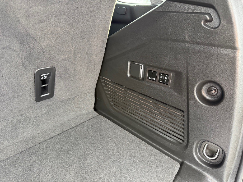 2024 Chevrolet Tahoe Image 42