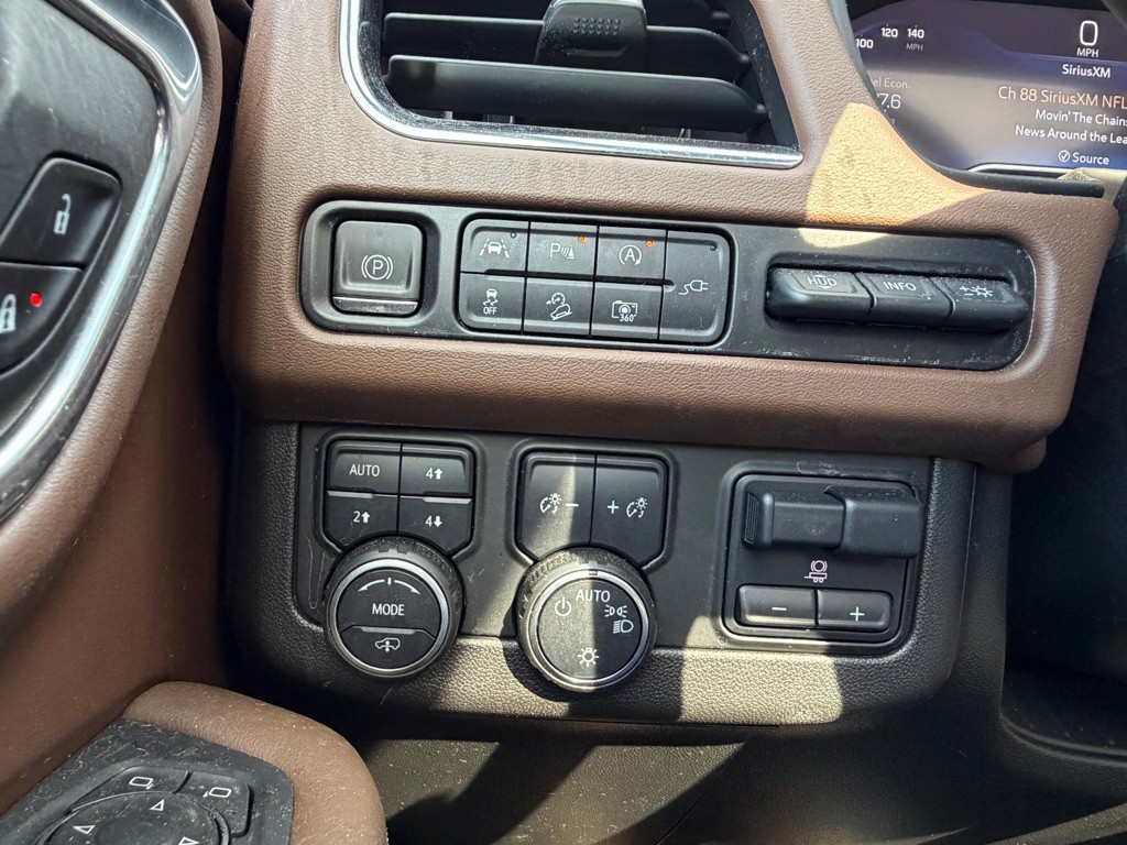 2022 Chevrolet Tahoe Image 18