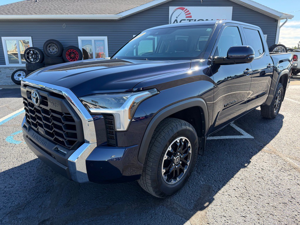 2024 Toyota Tundra Image 1