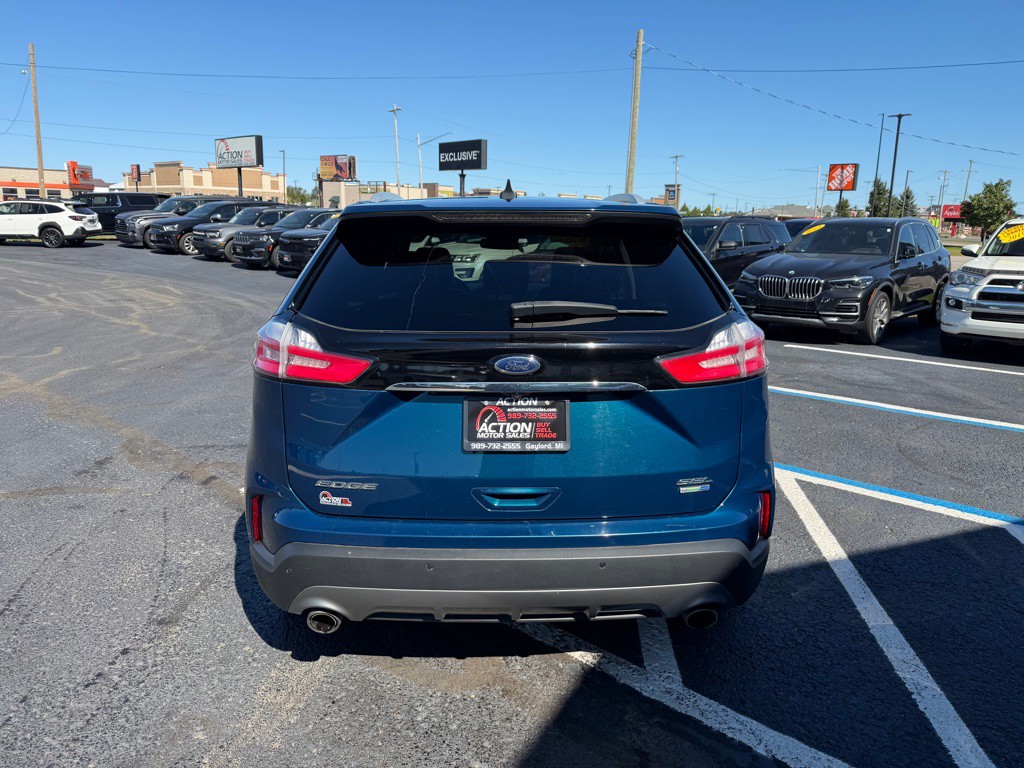 2020 Ford Edge Image 4