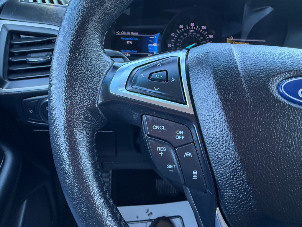 2020 Ford Edge Image 18