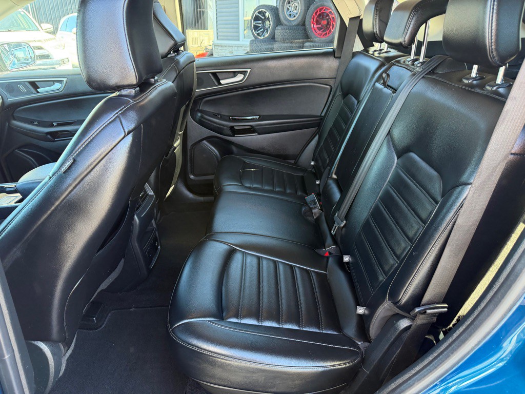 2020 Ford Edge Image 37