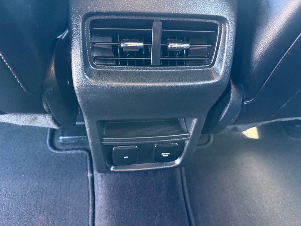 2020 Ford Edge Image 39