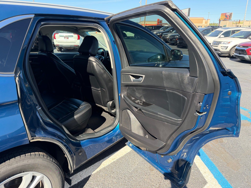 2020 Ford Edge Image 47