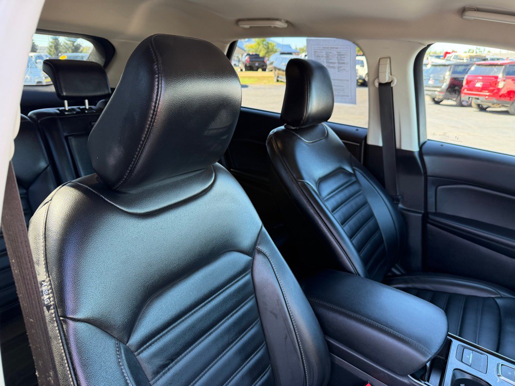 2020 Ford Edge Image 55