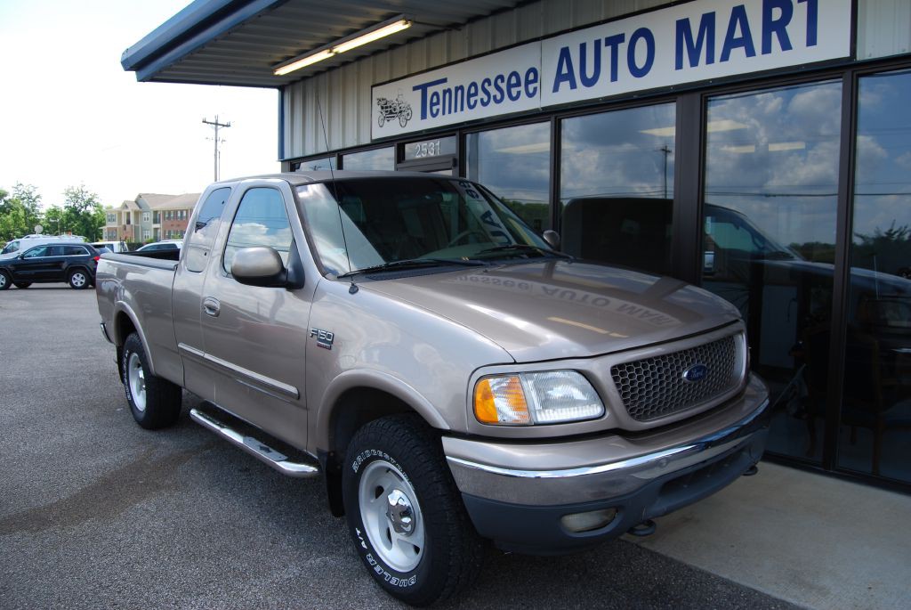 2001 Ford F-150 Image 2