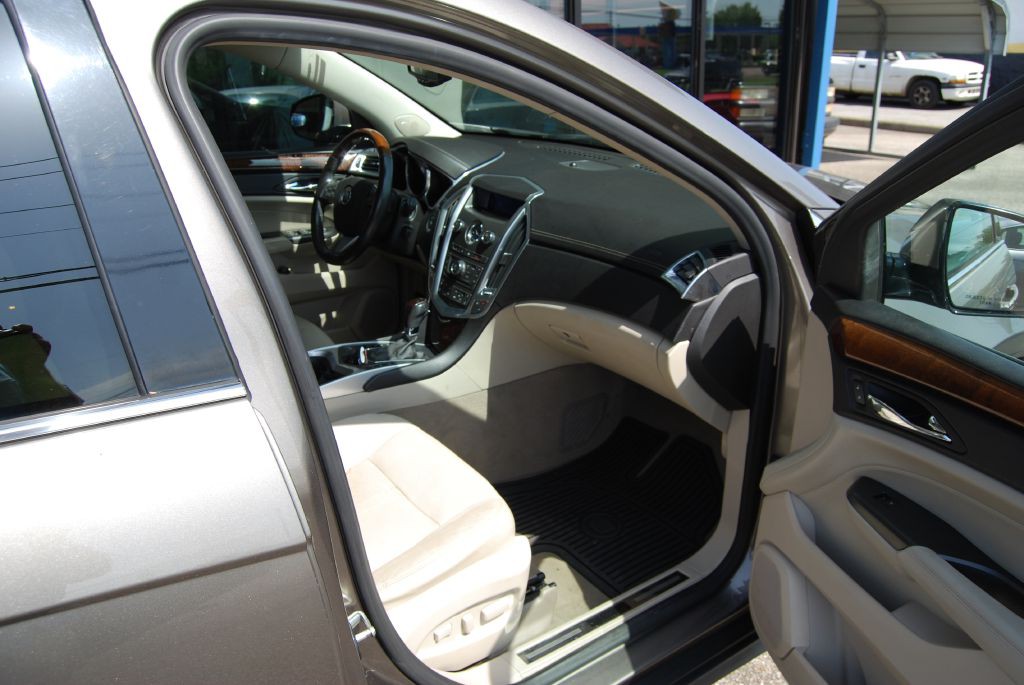 2012 Cadillac SRX Image 3