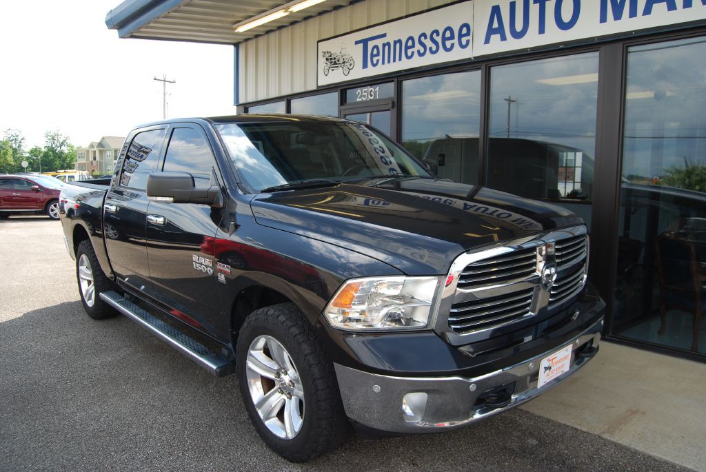 2016 RAM 1500 Image 2