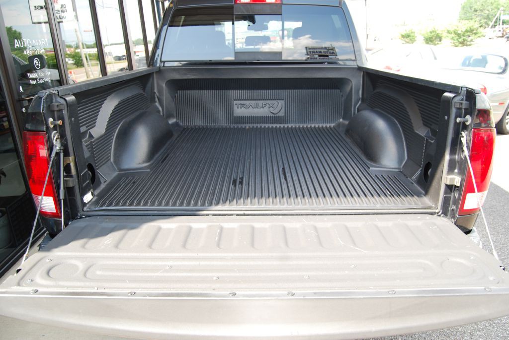 2016 RAM 1500 Image 5