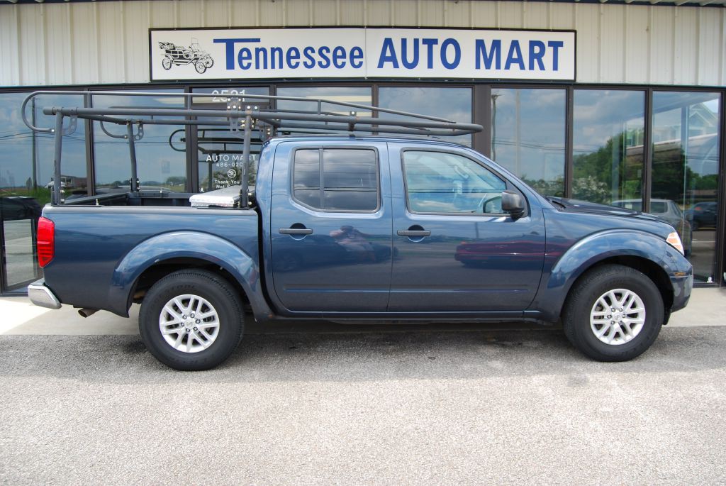 2017 Nissan Frontier Image 1