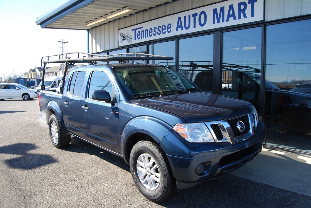 2017 Nissan Frontier Image 2
