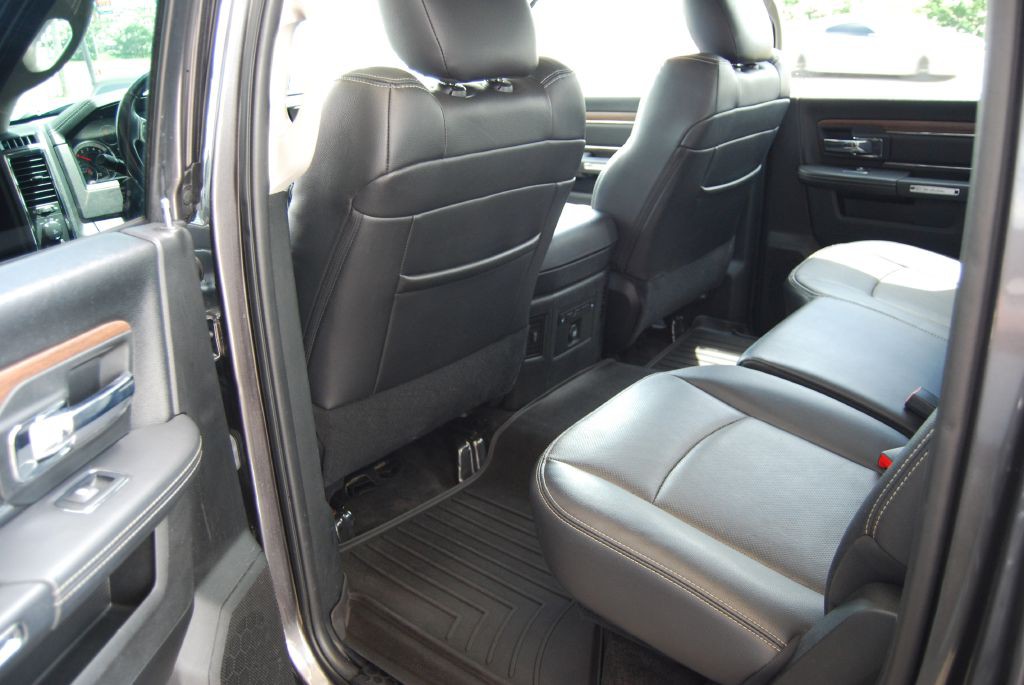 2017 RAM 1500 Image 6
