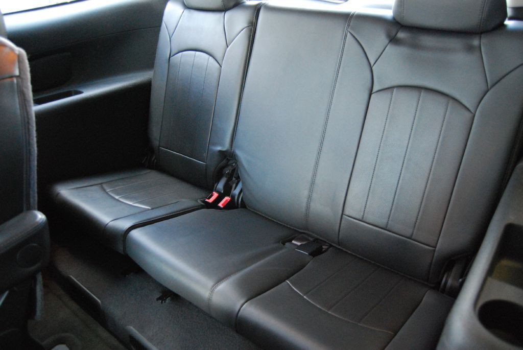 2011 Buick Enclave Image 7