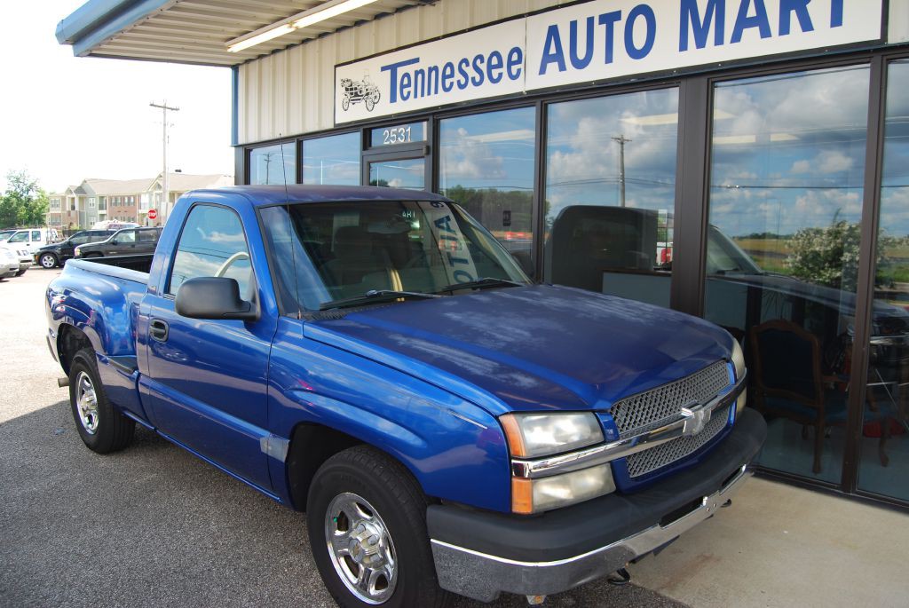 2003 Chevrolet Silverado 1500 Image 2