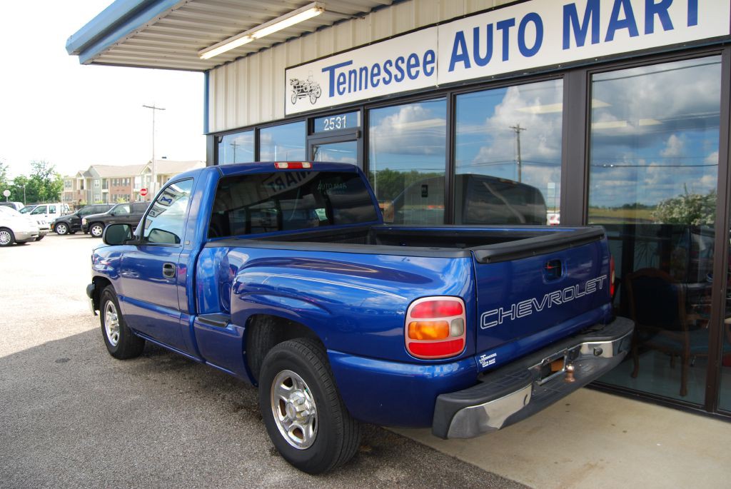 2003 Chevrolet Silverado 1500 Image 9