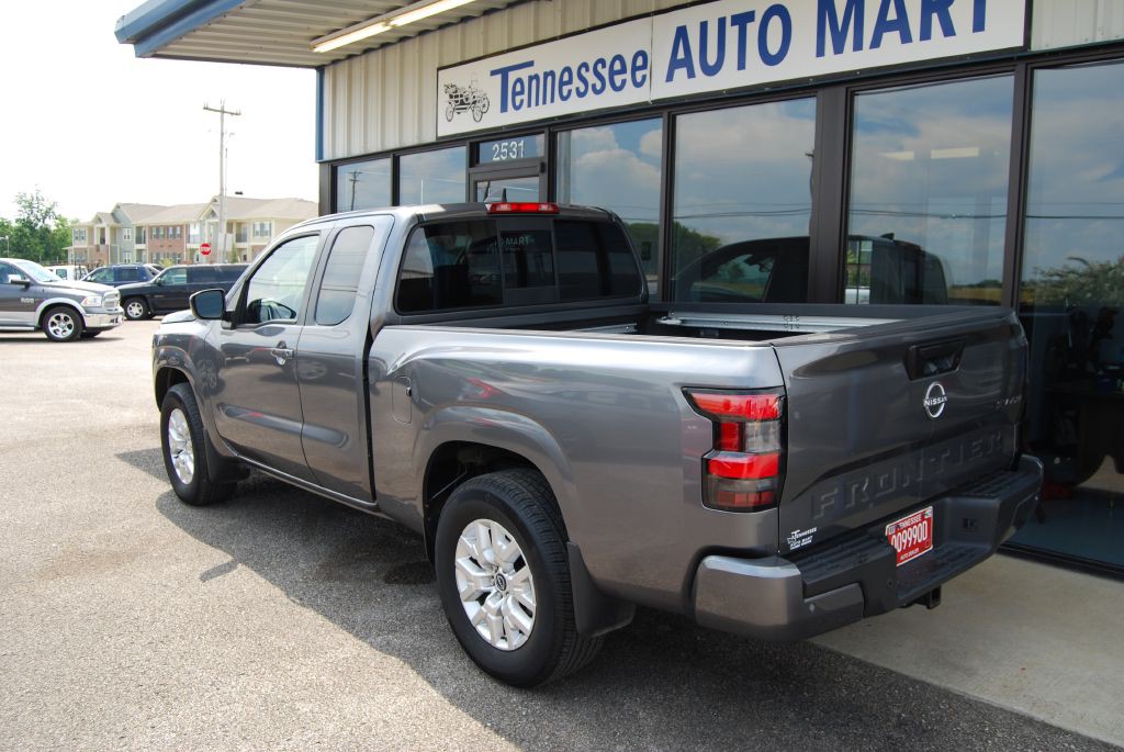 2022 Nissan Frontier Image 11