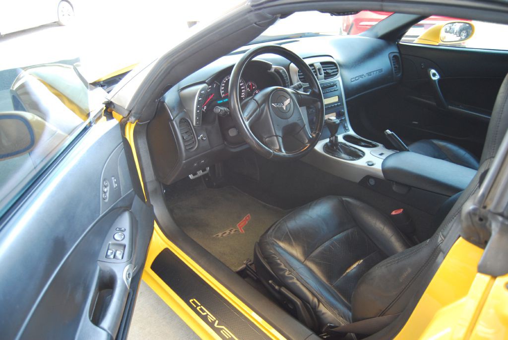 2005 Chevrolet Corvette Image 5