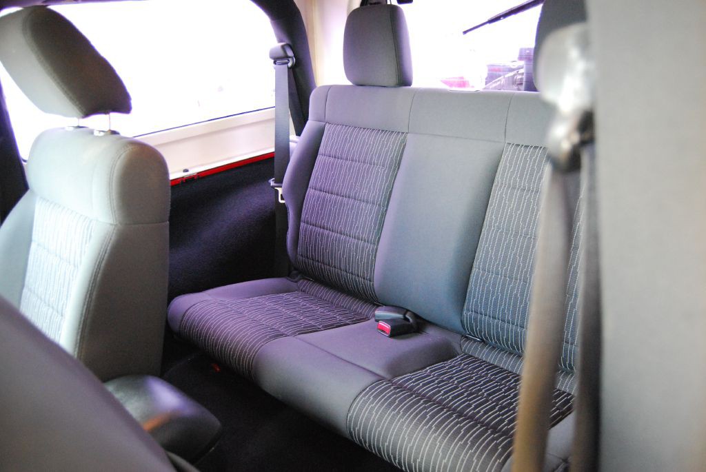 2011 Jeep Wrangler Image 6