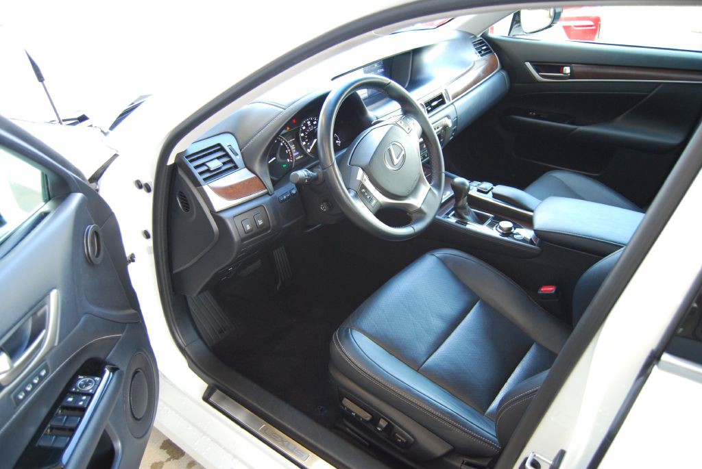 2014 Lexus GS Image 7