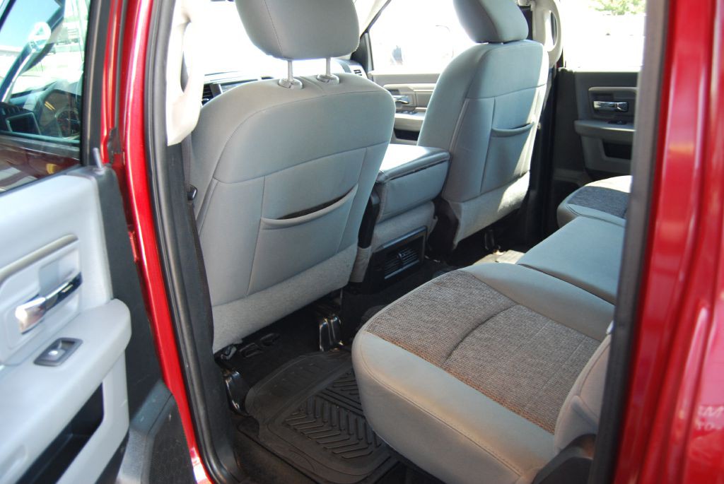 2014 RAM 1500 Image 6
