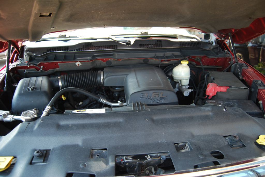 2014 RAM 1500 Image 9