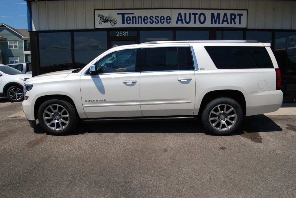 2015 Chevrolet Suburban Image 15