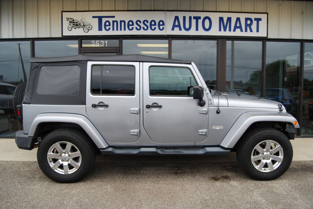 2013 Jeep Wrangler Unlimited Image 1