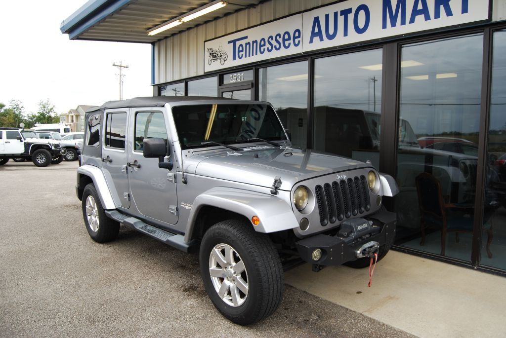 2013 Jeep Wrangler Unlimited Image 2